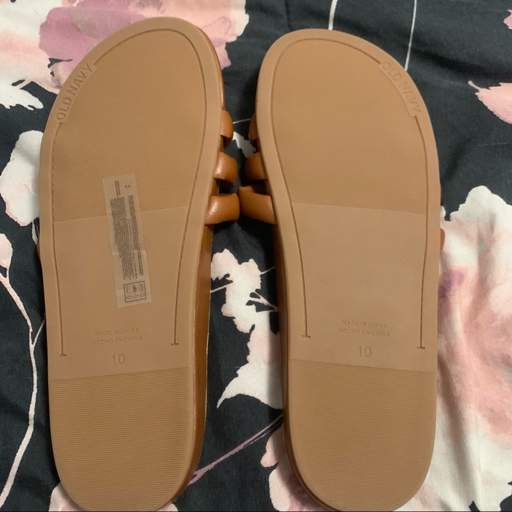 Old Navy Brown Slip On Sandals - Picture 2 of 3